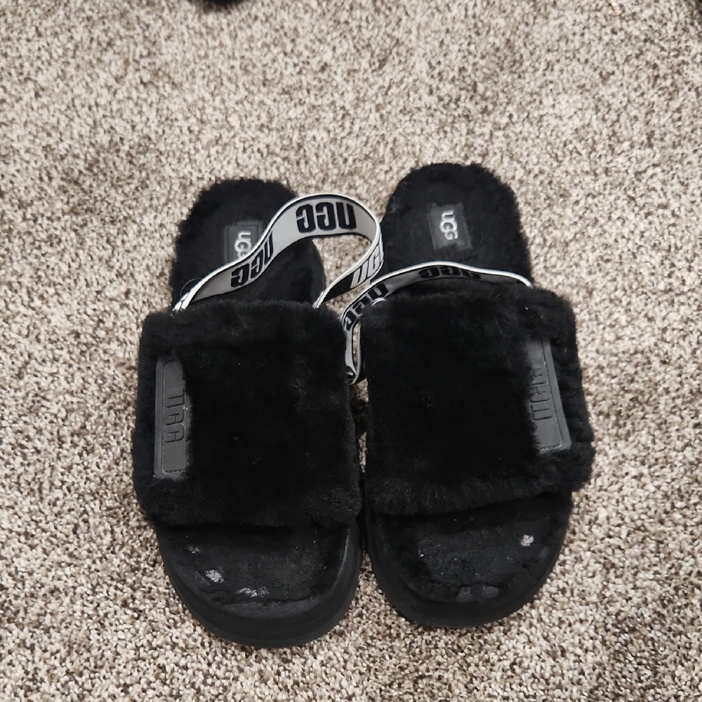 UGG Black Fluffy Slides with Logo Strap